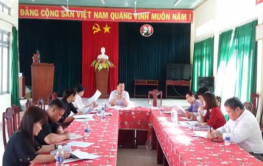 Giám sát việc điều tra, rà soát hộ nghèo, hộ cận nghèo năm 2017 tại huyện Đắk Glei